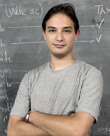 İbrahim Karaahmetoğlu